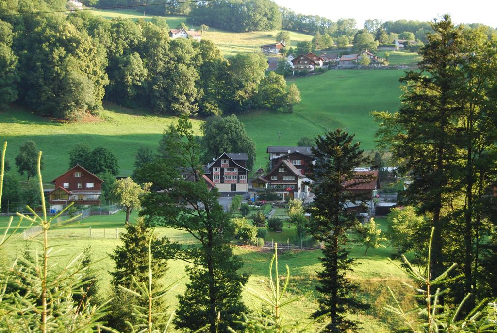 Oberriet B&B Haus Zur Krone מראה חיצוני תמונה