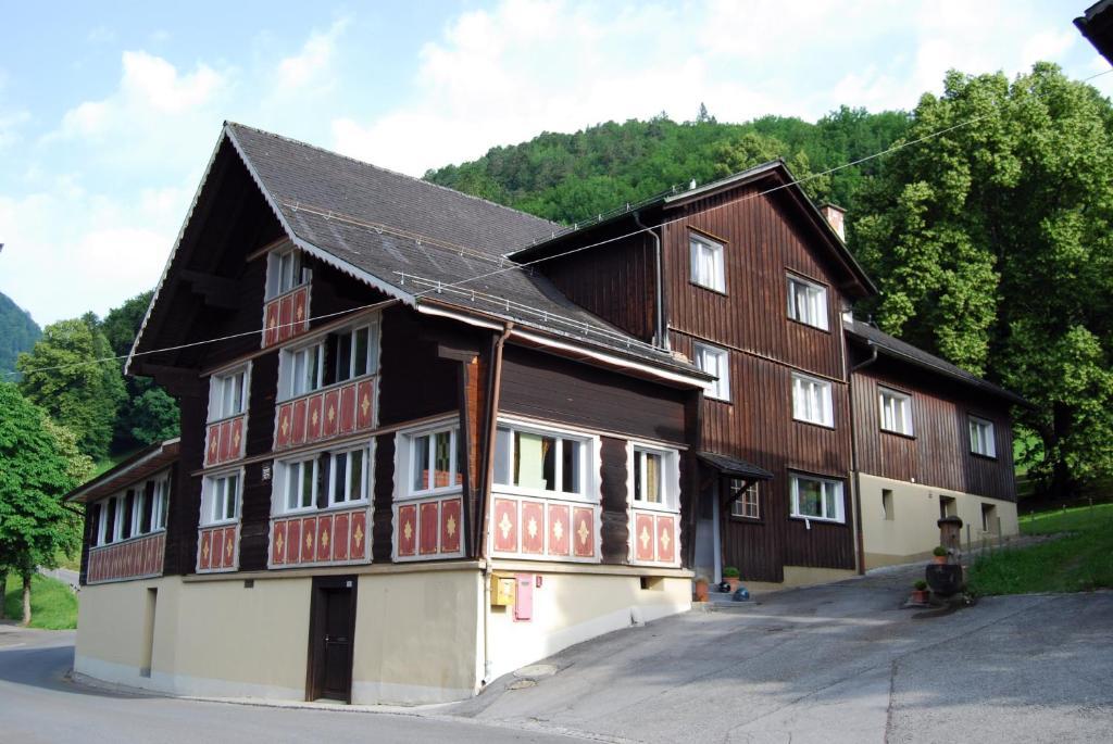 Oberriet B&B Haus Zur Krone מראה חיצוני תמונה